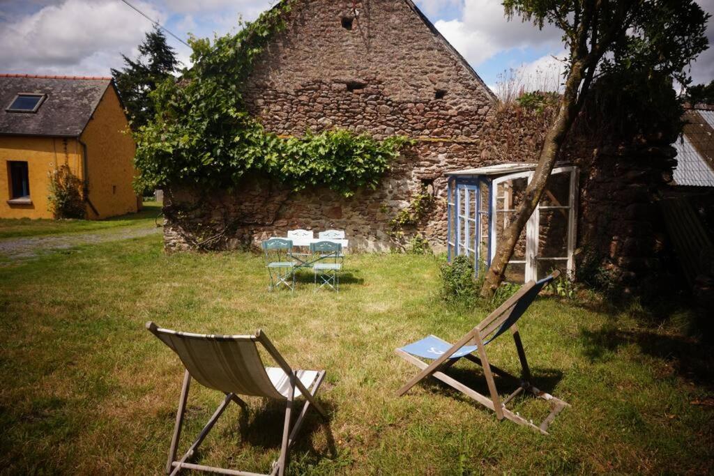 Belle Maison De Campagne Hénon Exterior photo